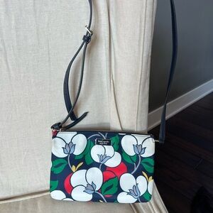 Kate Spade Small Dawn Breezy Floral Crossbody Purse